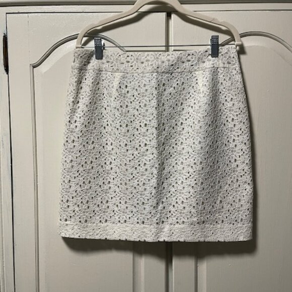 LOFT Skirt Size 8 - Picture 2 of 7